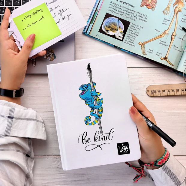 Notebook blue chameleon