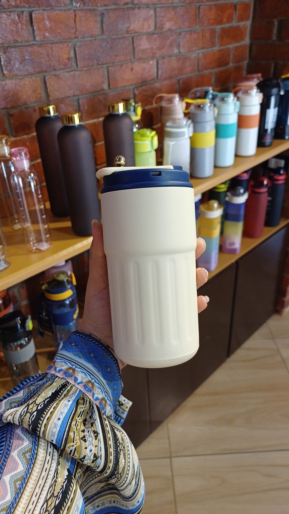 mug with silicon hand 450ml