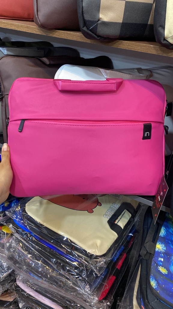 LEATHER LAPTOPSLEEVE