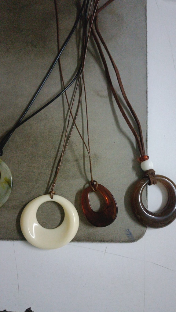 simple necklace